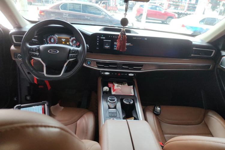 Used Ford Explorer 2023 EcoBoost 285 Four-Wheel Drive Stylish Plus Version 7 Seats
