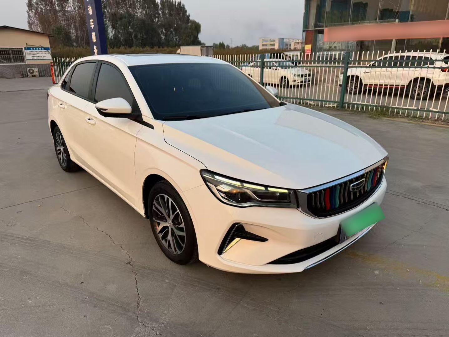 Geely Auto Emgrand 2022 4th Generation 1.5L Manual Luxury Model — снимка 3