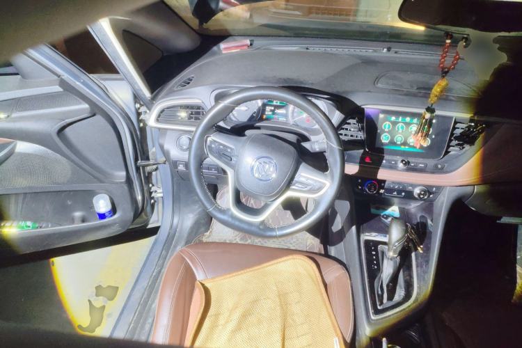 Used Buick GL6 2019 18T 6-Seater Connected Luxury Version China V Standard
