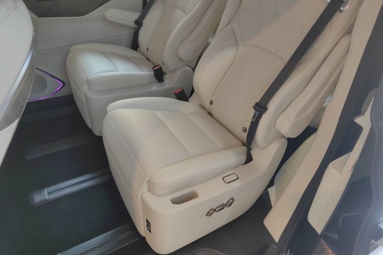 Used Wey Gaoshan 2025 Model Four-Wheel Drive Gao Shan 7
