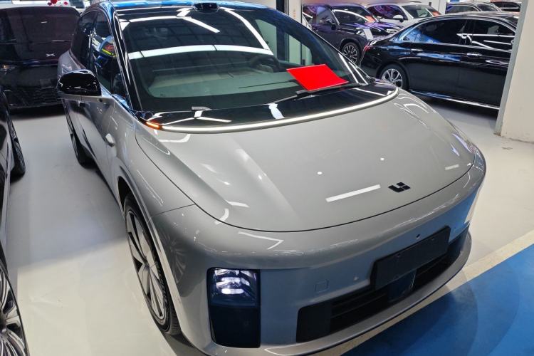 Used Li Auto i6 2025 Model Two-Wheel-Drive Standard Type