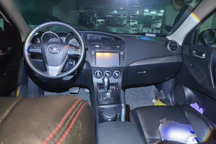 Used Mazda 3 2013 Sedan 1.6L Automatic Elite Model
