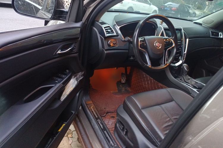 Used Cadillac SRX 2015 3.0L Comfort Version