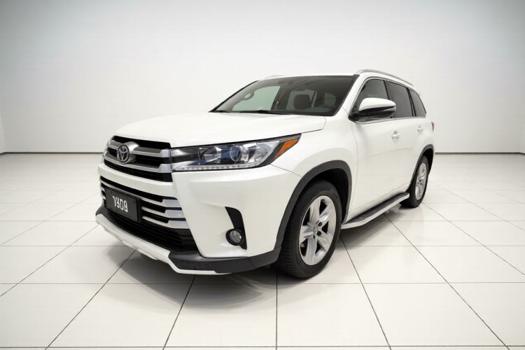 Used Toyota Highlander 2018 2.0T Four-Wheel Drive Luxury Edition 7 Seats China V Emission Standard Guazi used car, China used car export, Used car for sale, Used  cars, Cheapest cars for sale
