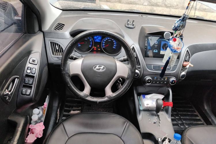 Used Hyundai ix35 2012 2.0L Automatic Two-Wheel Drive New Edition GL