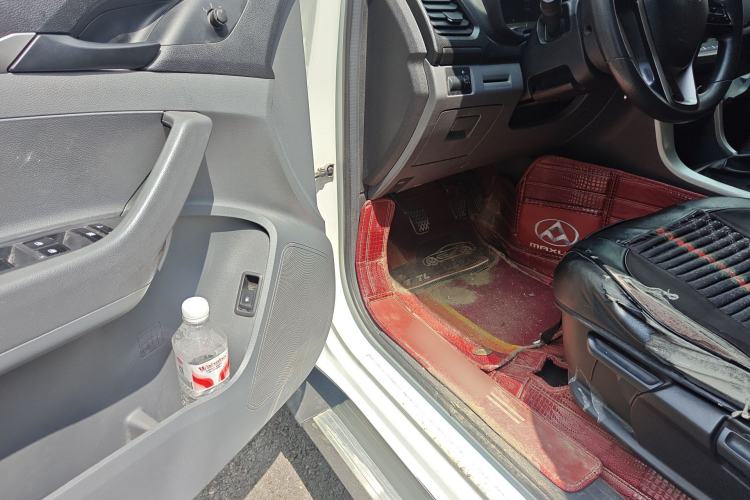 Used SAIC MAXUS T70 2021 2.0T Diesel Manual 4x4 Ambition Edition Long Bed High Ground Clearance
