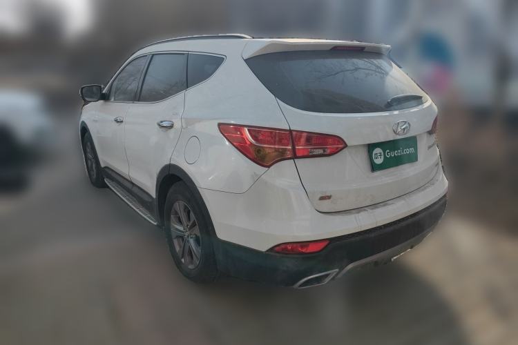 Used Hyundai Santa Fe 2013 Revised Version 2.4L Automatic All-Wheel Drive Smart Type
