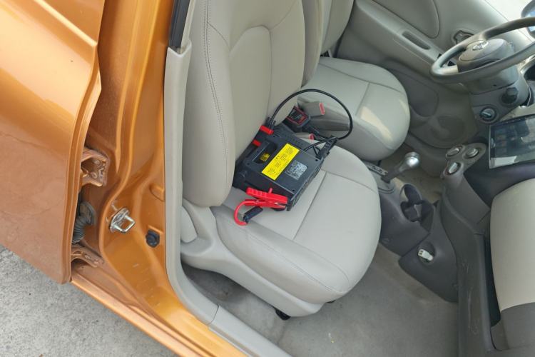 Used Nissan March 2010 1.5L Automatic Easy-Style Version
