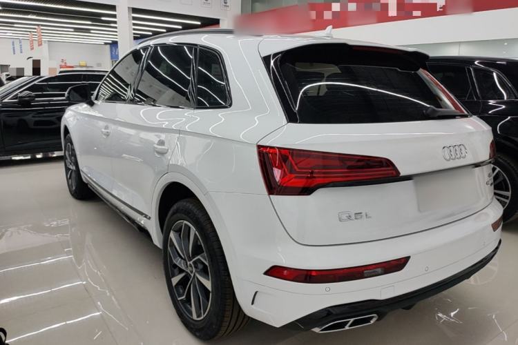 Used Audi Q5L 2025 quattro 45th Anniversary Edition 40 TFSI Luxury Dynamic Model
