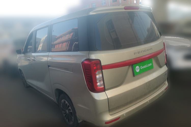 Used Dongfeng Fengon 380 2022 1.5L Luxury Edition Passenger Vehicle 5 Seats