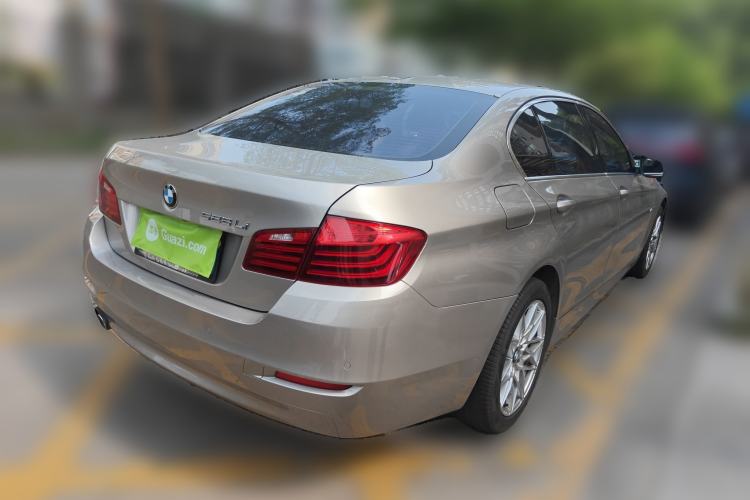Used BMW 5 Series 2014 528Li Leading Model
