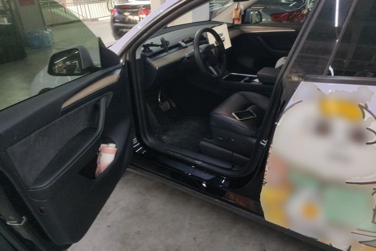 Used Tesla Model Y 2022 Rear-Wheel-Drive Version