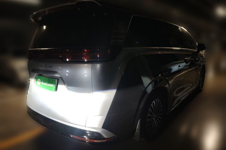 Used Denza D9 2022 DM-i 970 Four-Wheel Drive Prestige Model