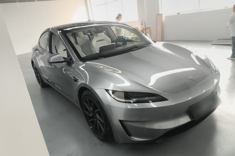 Used Tesla Model 3 2024 High-Performance All-Wheel-Drive Version