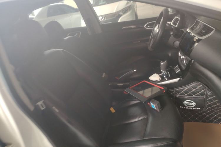 Used Nissan Sylphy 2019 1.6XV CVT Smart Connect Luxury Edition China V Standard Right Front Seat