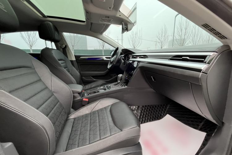 Used Volkswagen FAW-Volkswagen CC 2024 380TSI Striking All-Encompassing Edition
