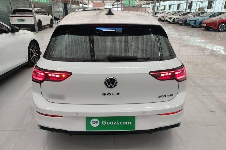 Used Volkswagen Golf 2025 300TSI R-Line