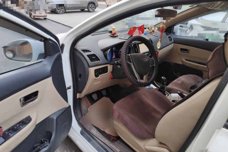 Used Chery E3 2013 1.5L Manual ZhiShang Model