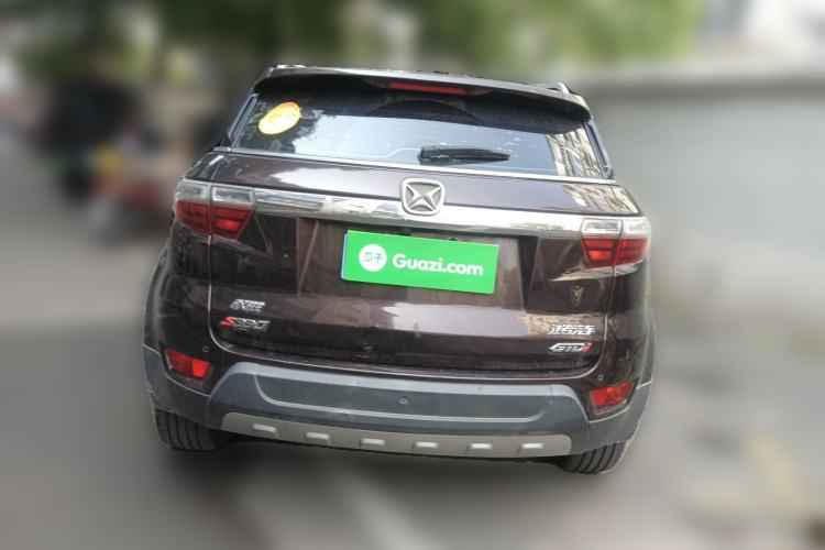 Used JMC Yusheng S330 2016 1.5L GTDi Automatic Two-Wheel Drive Prestige Edition Rear