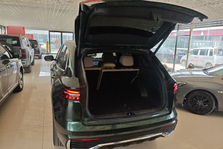 Used Geely Auto Monjaro L 2025 Dongfang Yao 2.0TD Automatic All-Wheel-Drive Wangyue Edition Trunk