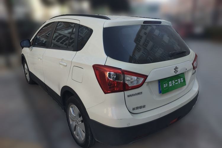 Used Suzuki S-Cross 2014 1.6L CVT Two-Wheel Drive Entry Model Rear Left 45 Deg