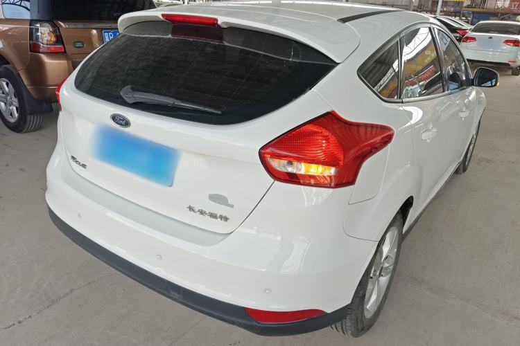 Used Ford Focus 2017 Hatchback 1.6L Automatic Comfort Plus SmartDrive Edition
