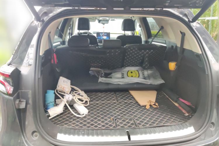 Used BYD Tang New Energy 2018 DM 2.0T All-Wheel Drive Smart Connectivity Luxury Model 7 Seats China V Emission Standard
