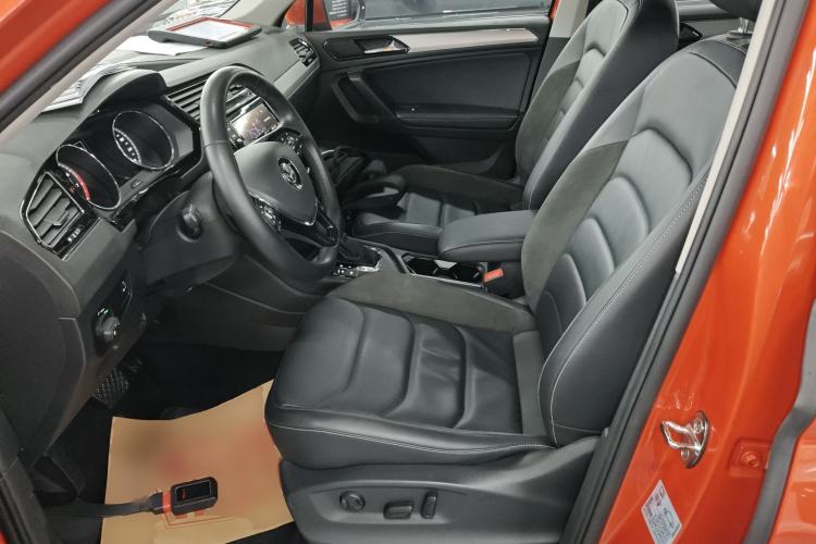 Used Volkswagen Tiguan L 2018 Revised Version 330TSI Automatic Two-Wheel Drive Comfort Edition
