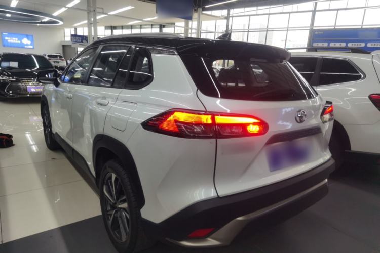 Used Toyota FRONTLANDER 2022 2.0L CVT Luxury PLUS Edition