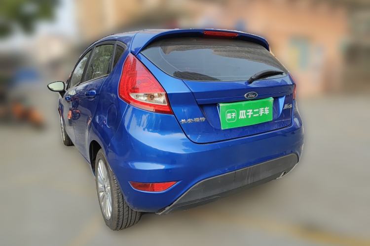 Used Ford Fiesta 2011 Hatchback 1.5L Automatic Fashion Edition
