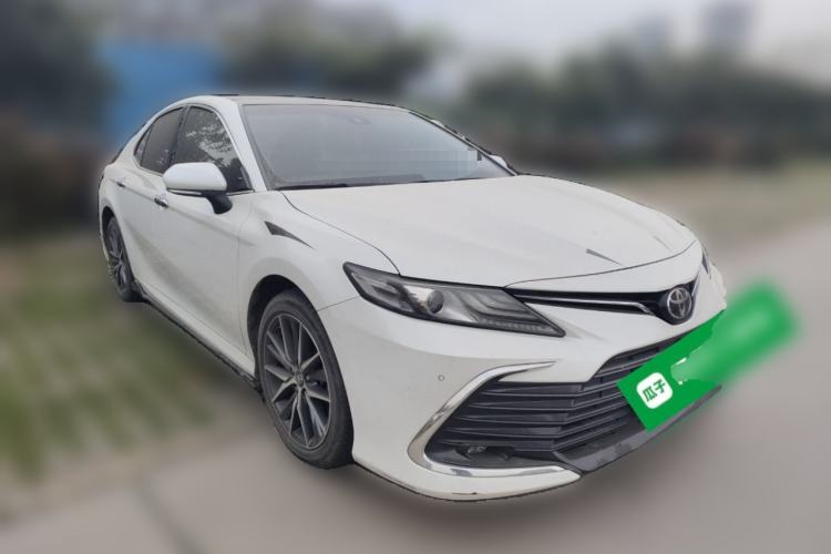 Used Toyota Camry 2021 2.5G Luxury Edition Front Right 45 Deg