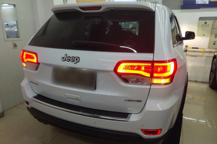 Used Jeep Grand Cherokee 2016 3.0L Comfort Navigation Edition