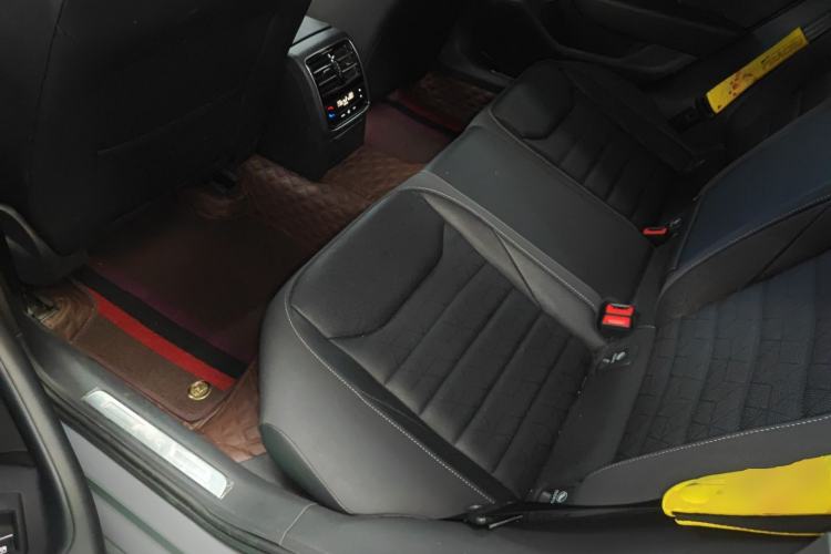 Used Volkswagen FAW-Volkswagen CC 2023 380TSI Striking Edition