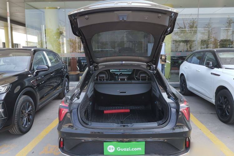 Used Hongqi H6 2023 2.0T ZhiShang Version
