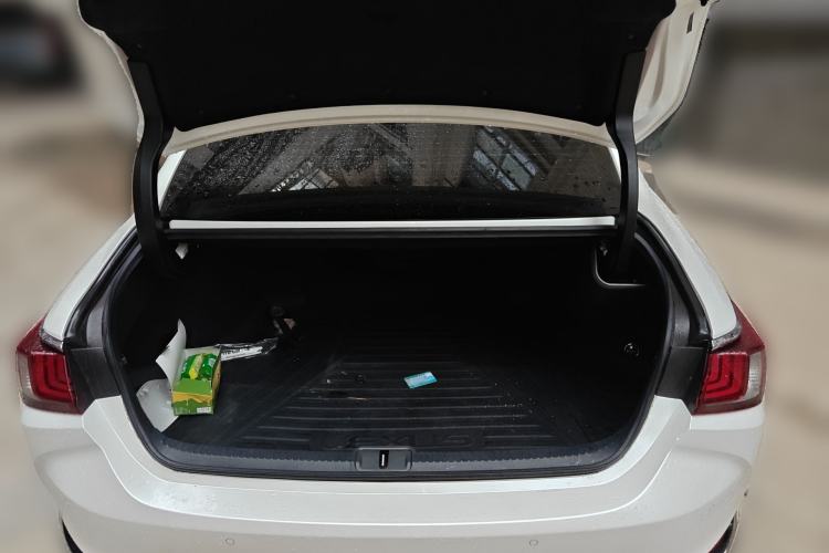 Used Lexus ES 2020 200 Luxury Edition Trunk