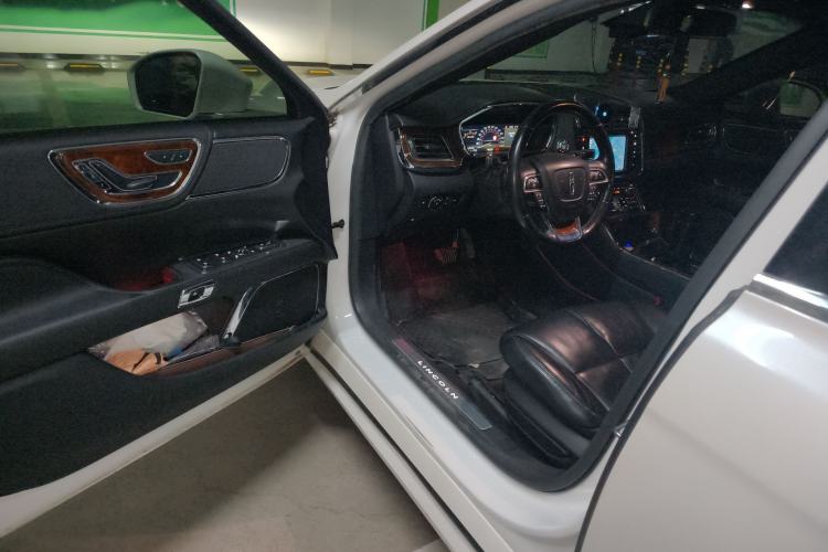 Used Lincoln Continental 2017 2.0T Two-Wheel-Drive Luxury Edition
