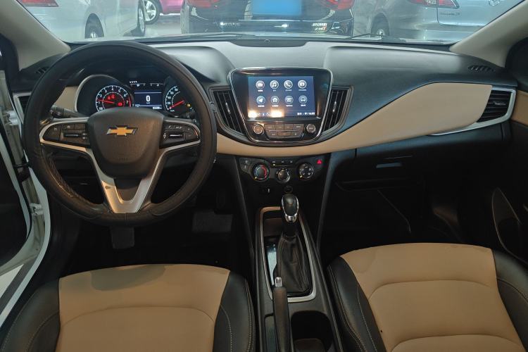 Used Chevrolet Monza 2022 320 Automatic Enjoyment Sunroof Version
