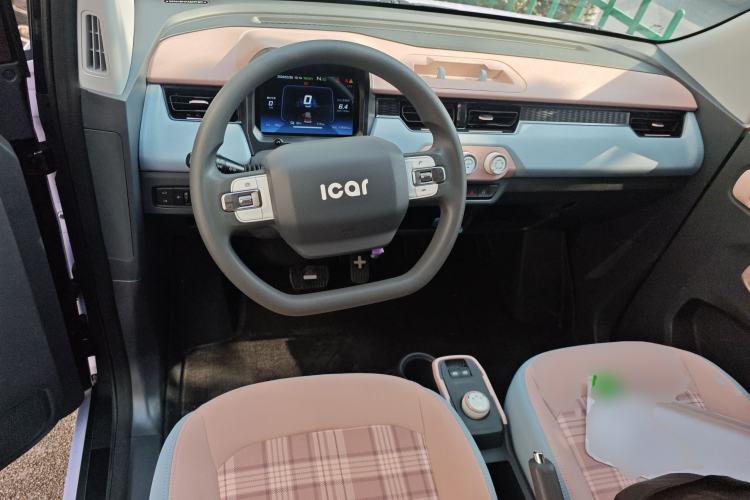 Used Chery QQ Ice Cream 2024 120km Cone Center Console