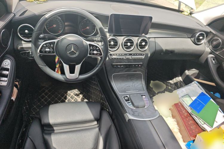 Used Mercedes-Benz C-Class 2019 C 260 L Sport Edition Center Console