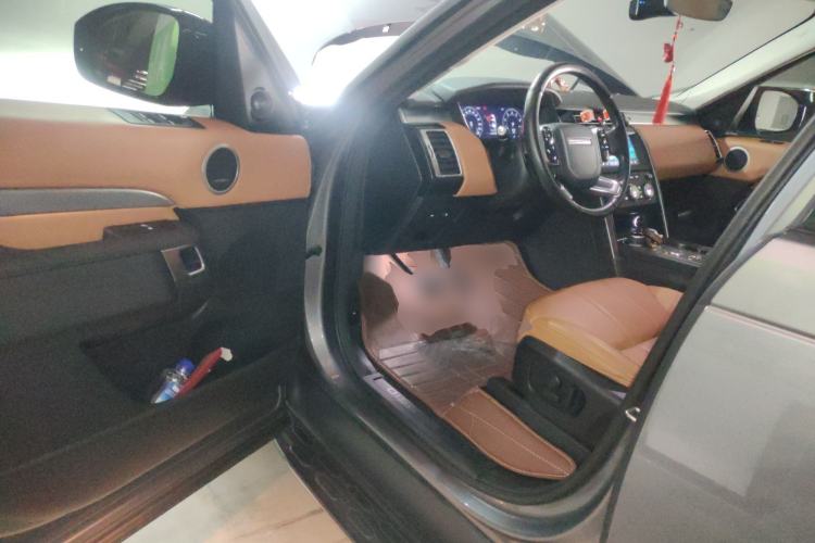 Used Land Rover Discovery 2020 2.0T 30th Anniversary Special Edition Driver Seat