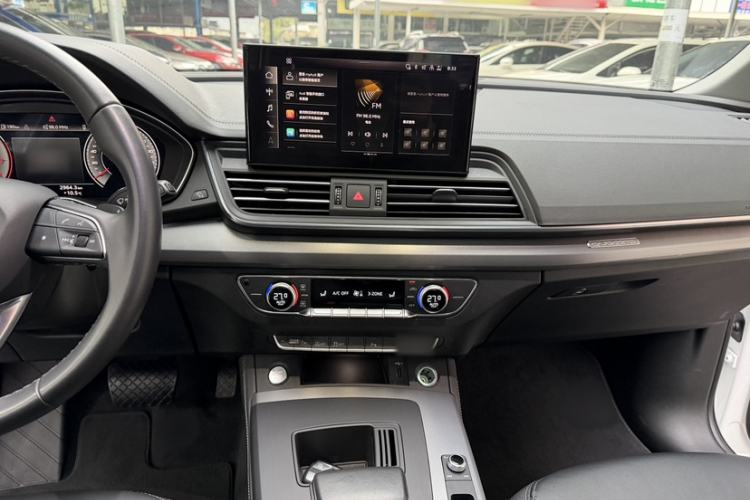 Used Audi Q5L 2023 40T Fashionable and Elegant Version