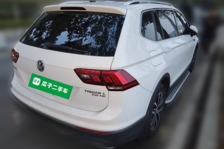 Used Volkswagen Tiguan L 2018 330TSI Automatic Two-Wheel Drive Luxury Edition Rear Right 45 Deg