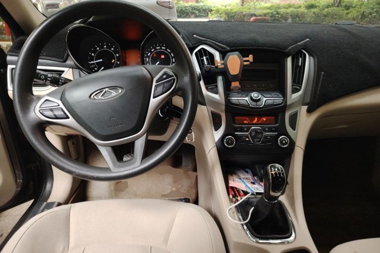 Used Chery Arrizo 7 2015 1.6L Manual Zhi Ling Edition