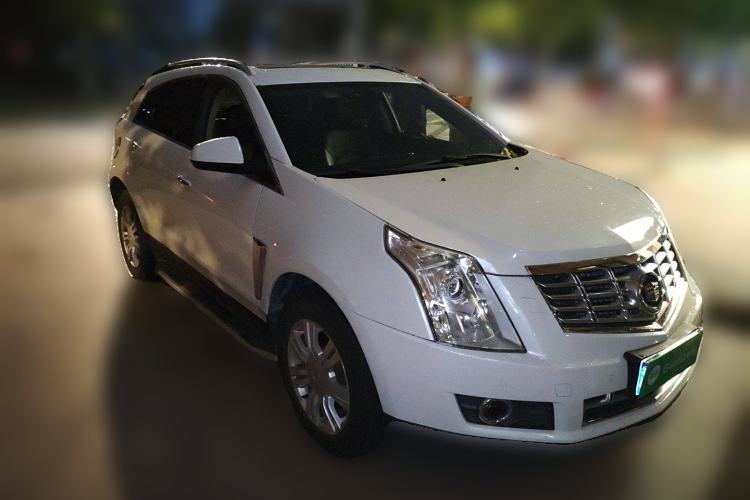 Used Cadillac SRX 2014 3.0L Elite Model Front Right 45 Deg