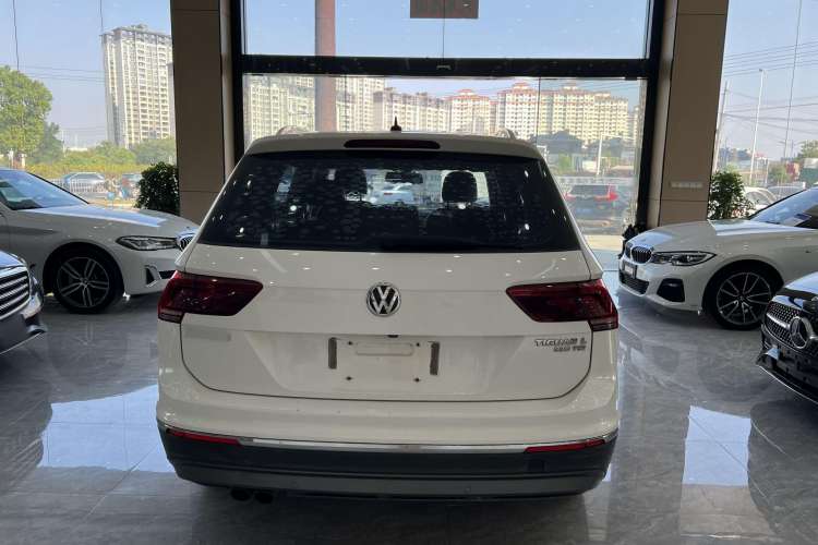 Used Volkswagen Tiguan L 2017 330TSI Automatic Two-Wheel Drive Flagship Edition