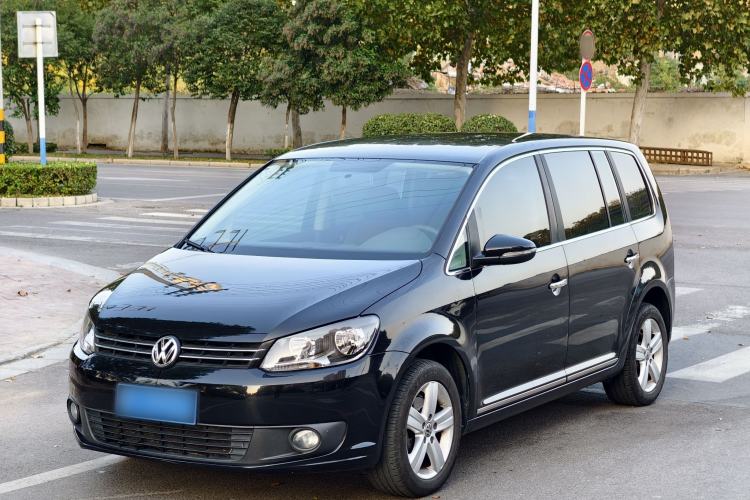 Used Volkswagen Touran 2015 1.4T Manual Fashion Edition 5-Seater