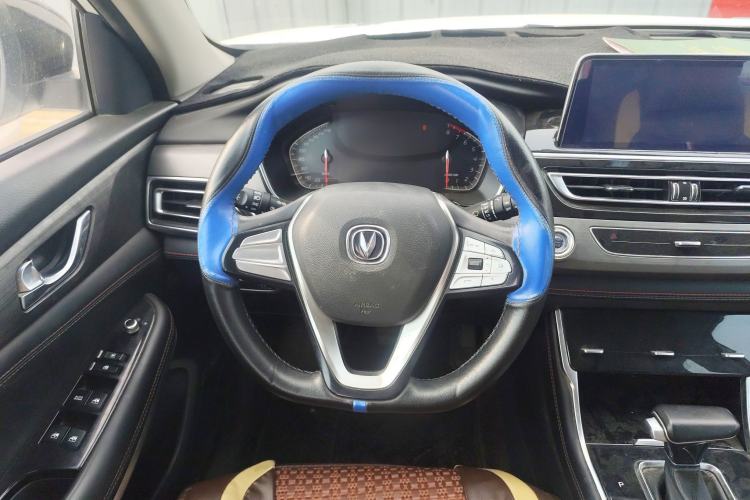 Used CHANGAN CS75 2021 Honor Million Edition 280T DCT Luxury Model Steering Wheel