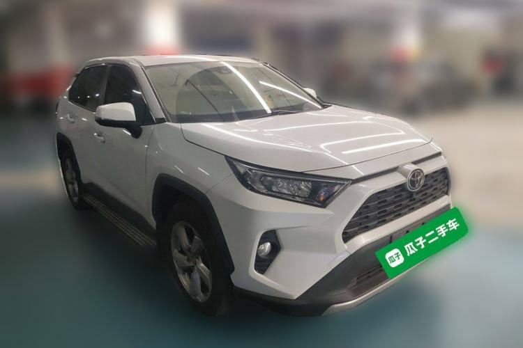 Used Toyota RAV4 2021 2.0L CVT Two-Wheel Drive Fashion Edition