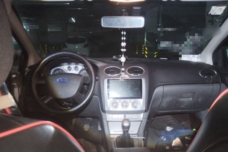 Used Ford Focus 2011 Hatchback 1.8L Manual Comfort Model
