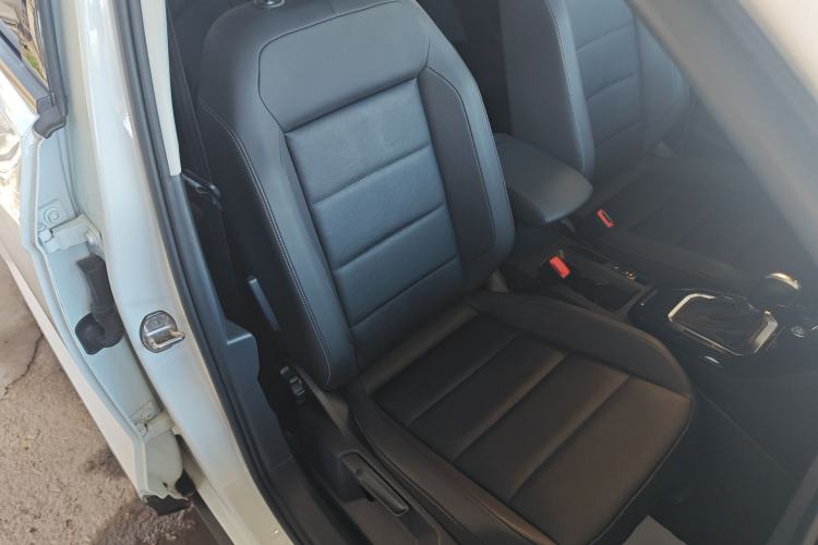 Used Volkswagen T-ROC 2020 280TSI DSG Two-Wheel Drive Comfort Version Right Front Seat